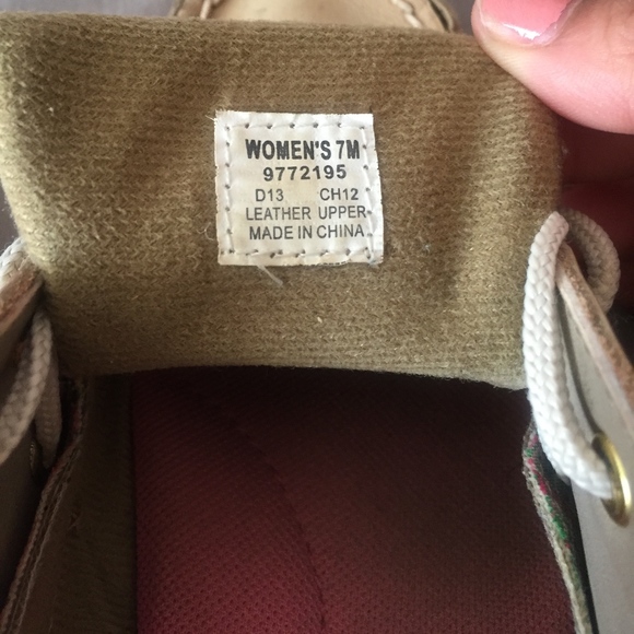 Sperry's - Picture 4 of 5